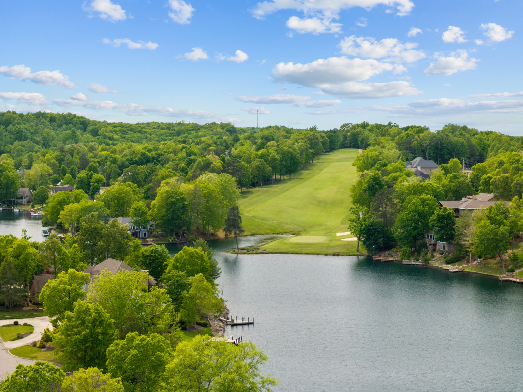 Fairway and green of a Fairfield Glade golf course along the lake